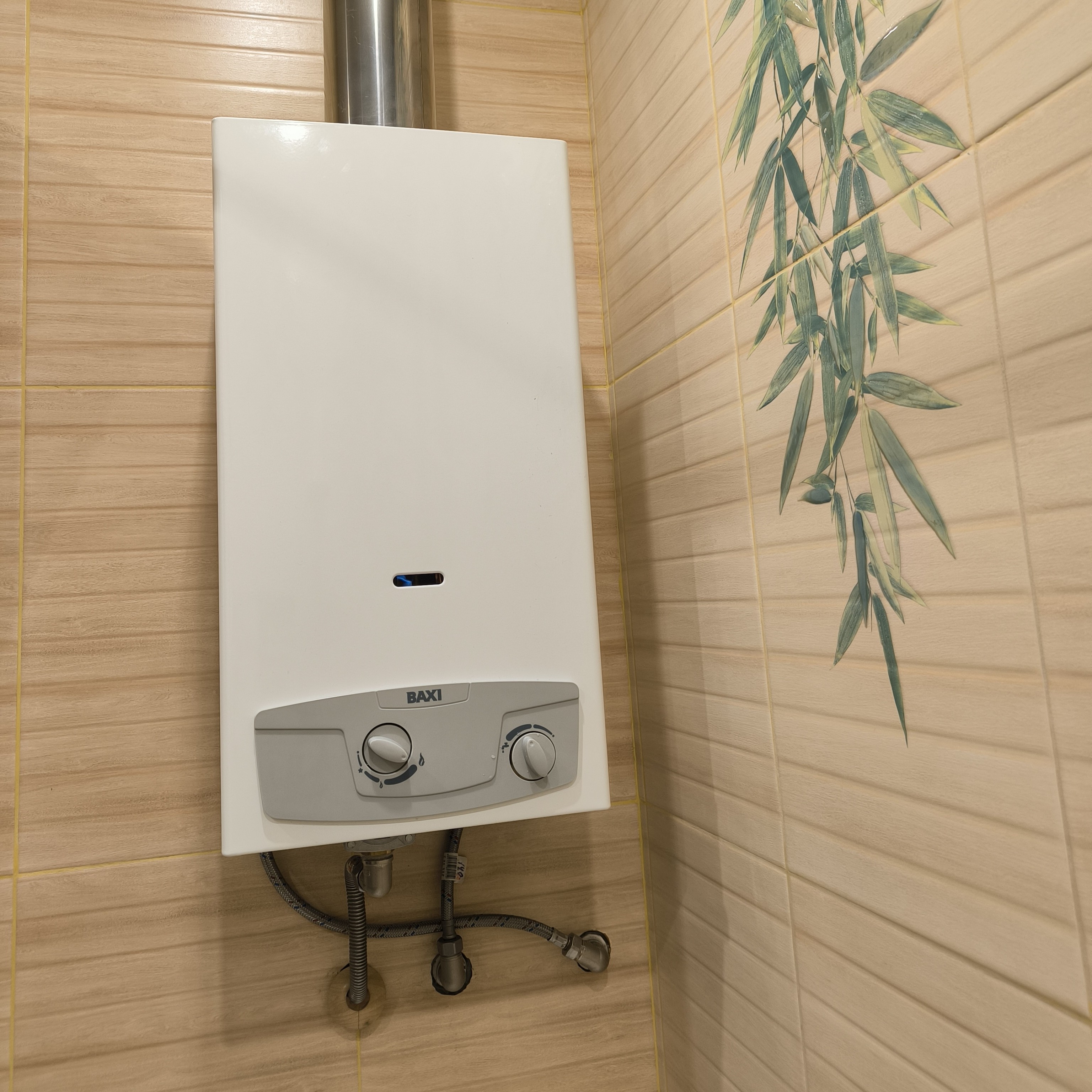 Установка газовой колонки Baxi
